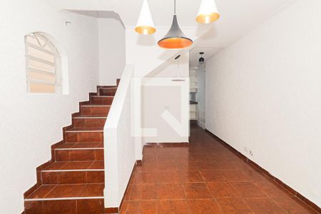 Casa para alugar com 2 quartos, 130m² em Parque Vitória, São Paulo