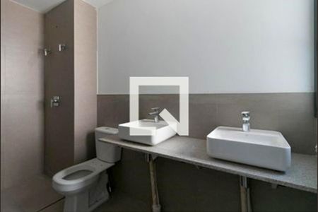 Banheiro da Suíte de apartamento à venda com 2 quartos, 73m² em Vila da Serra, Nova Lima