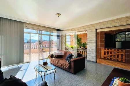 Sala 2  de casa para alugar com 4 quartos, 200m² em Jardim Palmira, Guarulhos