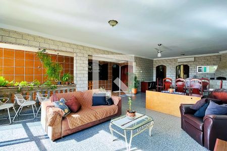 Sala 2  de casa para alugar com 4 quartos, 200m² em Jardim Palmira, Guarulhos