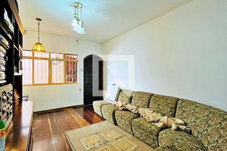 Sala 1 de casa à venda com 4 quartos, 200m² em Jardim Palmira, Guarulhos