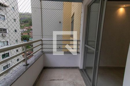 Varanda de apartamento à venda com 2 quartos, 65m² em Santa Rosa, Niterói