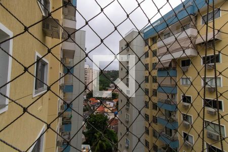 Vista de apartamento à venda com 2 quartos, 65m² em Santa Rosa, Niterói