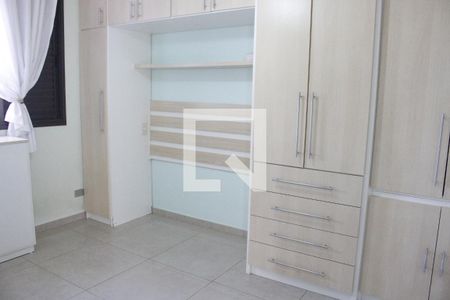 Quarto 1 de apartamento à venda com 2 quartos, 74m² em Jardim Maria Rosa, Taboão da Serra