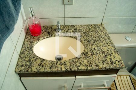 Casa à venda com 120m², 3 quartos e 3 vagas Casa à venda com 120m², 3 quartos e 3 vagasBanheiro social