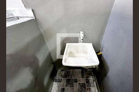 Casa para alugar com 40m², 1 quarto e sem vagaÁrea de Serviço