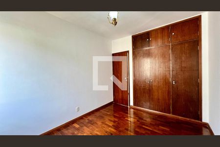 Apartamento para alugar com 320m², 5 quartos e 2 vagasQuarto 4