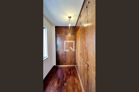 Apartamento para alugar com 320m², 5 quartos e 2 vagasQuarto 3