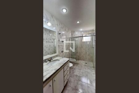 Apartamento para alugar com 320m², 5 quartos e 2 vagasBanheiro 5
