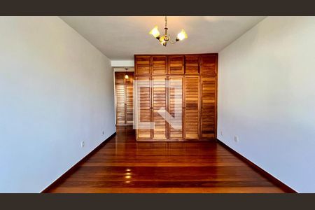 Apartamento para alugar com 320m², 5 quartos e 2 vagasQuarto 2