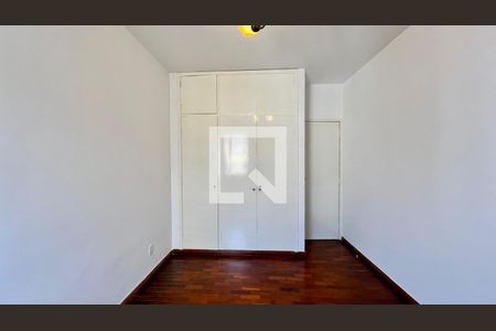 Apartamento para alugar com 320m², 5 quartos e 2 vagasQuarto 5