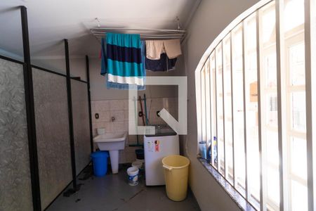 Casa à venda com 416m², 3 quartos e 8 vagasÁrea de Serviço