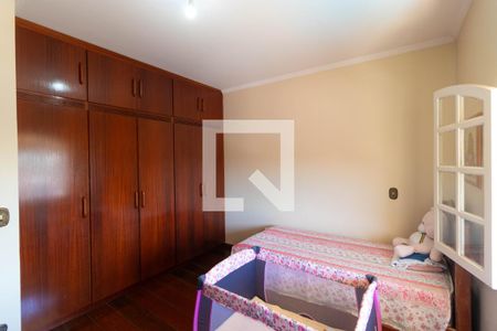 Casa à venda com 416m², 3 quartos e 8 vagasQuarto 01