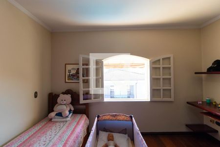 Casa à venda com 416m², 3 quartos e 8 vagasQuarto 01