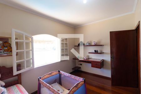 Casa à venda com 416m², 3 quartos e 8 vagasQuarto 01