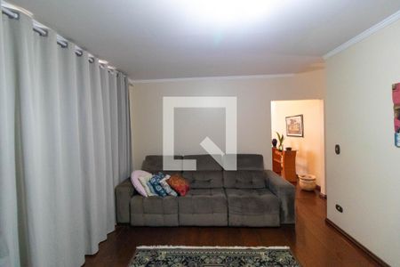 Casa à venda com 416m², 3 quartos e 8 vagasSala de TV