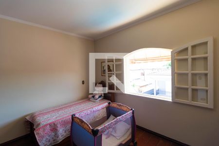 Casa à venda com 416m², 3 quartos e 8 vagasQuarto 01