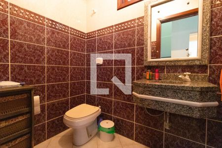 Casa à venda com 416m², 3 quartos e 8 vagasLavabo