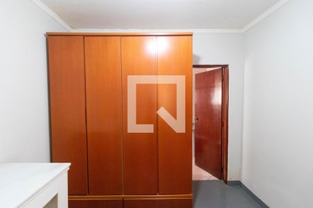 Casa à venda com 416m², 3 quartos e 8 vagasQuarto de Serviço