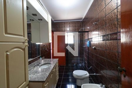 Casa à venda com 416m², 3 quartos e 8 vagasBanheiro 01