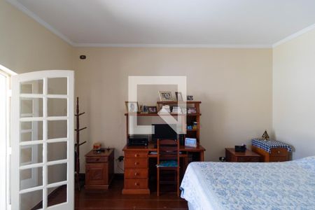 Casa à venda com 416m², 3 quartos e 8 vagasSuíte