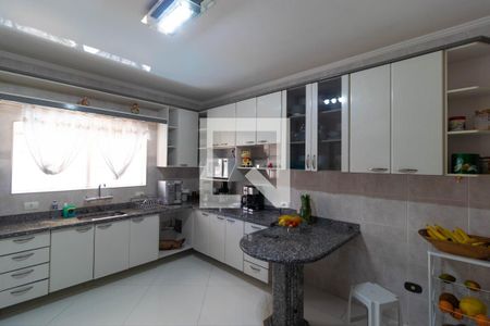 Casa à venda com 416m², 3 quartos e 8 vagasCozinha