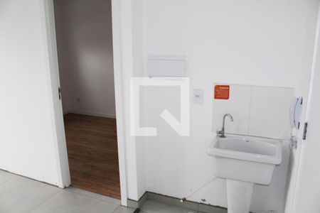 Cozinha e Área de Serviço de apartamento para alugar com 1 quarto, 29m² em Barra Funda, São Paulo