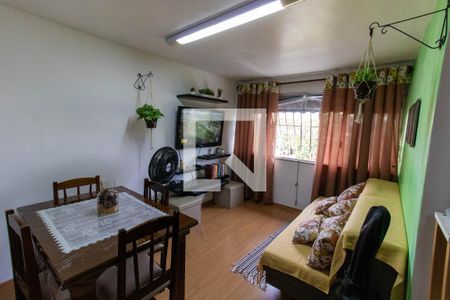 Sala  de apartamento para alugar com 2 quartos, 58m² em Fátima, Niterói