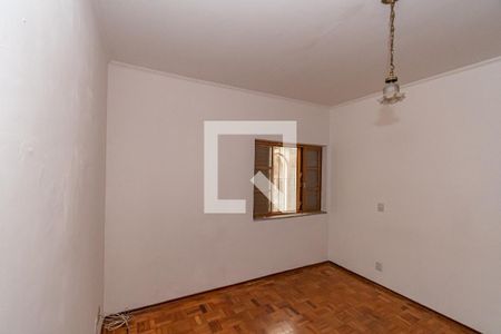 Casa à venda com 239m², 3 quartos e 2 vagas Casa à venda com 239m², 3 quartos e 2 vagasQuarto 2