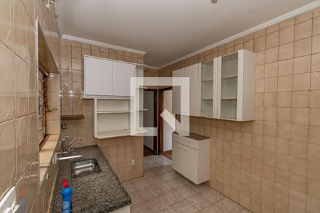 Casa à venda com 239m², 3 quartos e 2 vagas Casa à venda com 239m², 3 quartos e 2 vagasCozinha