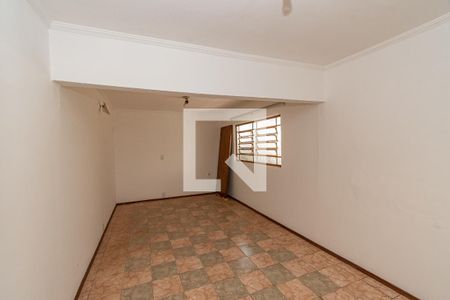 Casa à venda com 239m², 3 quartos e 2 vagas Casa à venda com 239m², 3 quartos e 2 vagasEscritorio