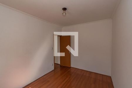 Casa à venda com 239m², 3 quartos e 2 vagas Casa à venda com 239m², 3 quartos e 2 vagasQuarto Edicula Fundos