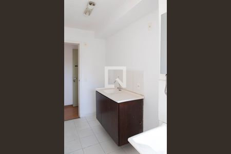 Apartamento para alugar com 48m², 2 quartos e 1 vaga Apartamento para alugar com 48m², 2 quartos e 1 vagaCozinha e Área de Serviço