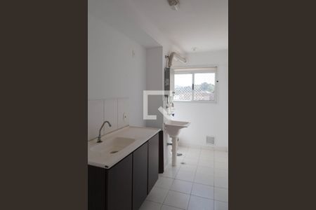 Apartamento para alugar com 48m², 2 quartos e 1 vaga Apartamento para alugar com 48m², 2 quartos e 1 vagaCozinha e Área de Serviço