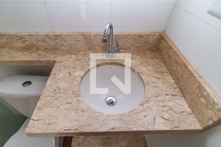 Apartamento para alugar com 37m², 2 quartos e sem vagaBanheiro