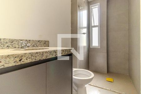 Banheiro de kitnet/studio para alugar com 1 quarto, 33m² em Vila Buarque, São Paulo