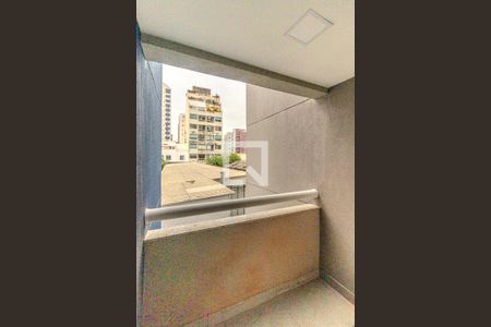 Varanda de kitnet/studio para alugar com 1 quarto, 33m² em Vila Buarque, São Paulo
