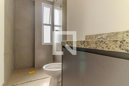 Banheiro de kitnet/studio para alugar com 1 quarto, 33m² em Vila Buarque, São Paulo