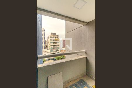 Varanda de kitnet/studio para alugar com 1 quarto, 33m² em Vila Buarque, São Paulo