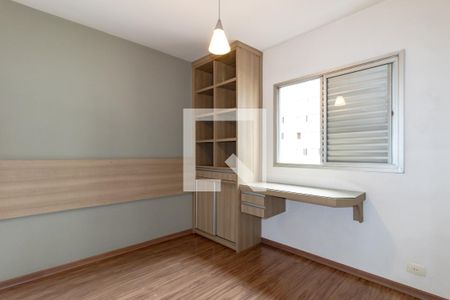 Quarto 1 de apartamento para alugar com 2 quartos, 56m² em Vila Olímpia, São Paulo