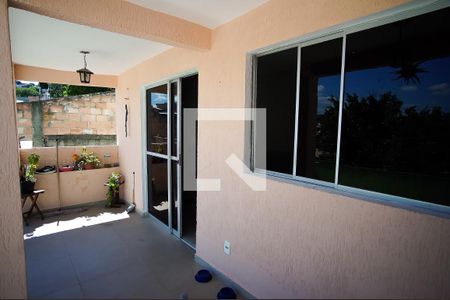 Casa para alugar com 400m², 3 quartos e 1 vaga Casa para alugar com 400m², 3 quartos e 1 vagaVaranda