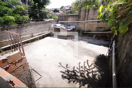 Casa para alugar com 400m², 3 quartos e 1 vaga Casa para alugar com 400m², 3 quartos e 1 vagaVista