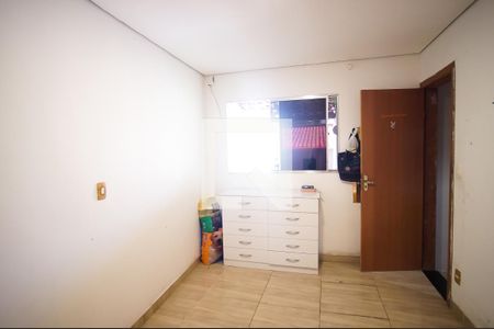 Casa para alugar com 400m², 3 quartos e 1 vaga Casa para alugar com 400m², 3 quartos e 1 vagaQuarto 2