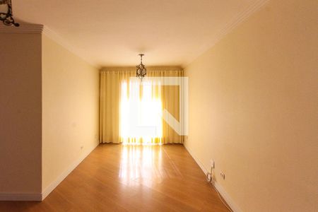 Apartamento para alugar com 78m², 2 quartos e 1 vagaSala