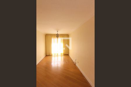 Apartamento para alugar com 78m², 2 quartos e 1 vagaSala