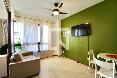 Sala de apartamento para alugar com 1 quarto, 38m² em Pituba, Salvador