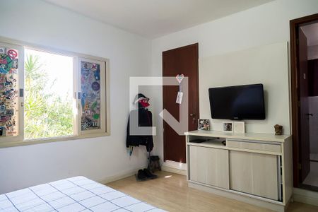 Casa à venda com 108m², 2 quartos e sem vagaSuíte