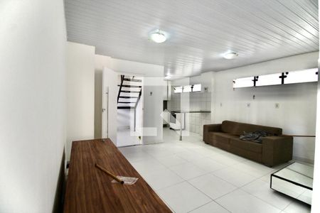 Sala de casa para alugar com 2 quartos, 82m² em Barra, Salvador