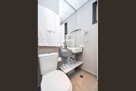 Studio à venda com 36m², 1 quarto e sem vaga Studio à venda com 36m², 1 quarto e sem vagaBanheiro