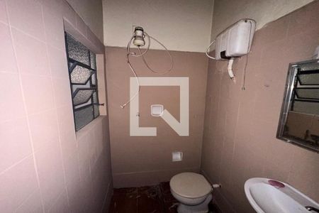 Casa para alugar com 280m², 3 quartos e 3 vagasBanheiro Externo